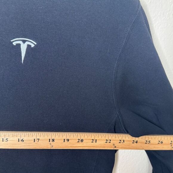 Tesla Sweatshirt Adult XL Black Crewneck Embroidered Logo Pullover - Picture 4 of 7